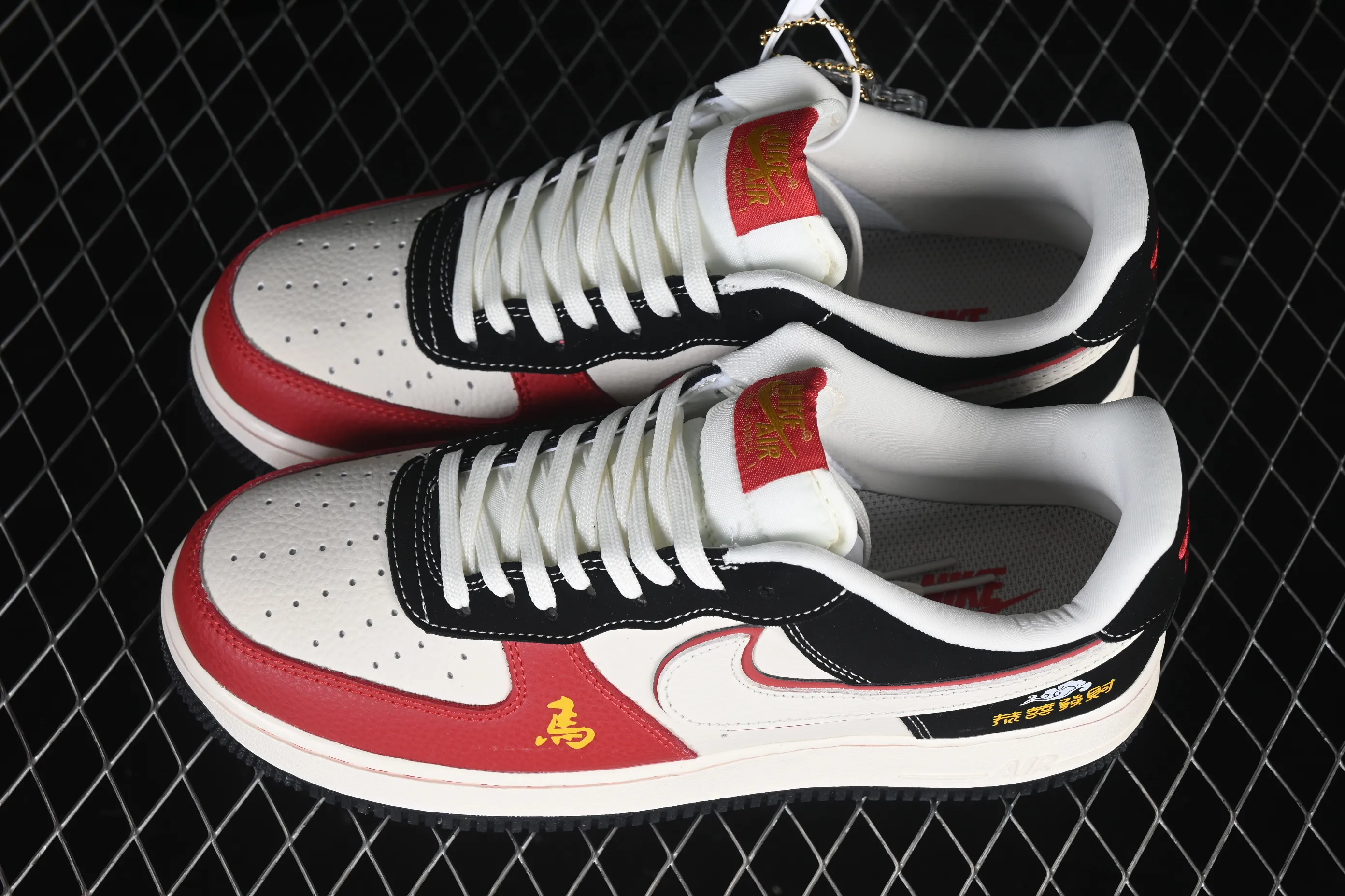 All Categories Nk Air Force 1 Air Force Series Nk Air Force 1 Low Air Force Low Nike Air Force 1'07 Low Year of the Horse Limited Black and Red Gong Xi Fa Cai Air Force One Low Casual Shoes DF0188-129